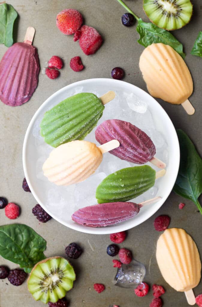 These healthy popsicles for babies and toddlers are a great frozen treat. Perfect for sore gums or on hot summer days. Each flavour has a hidden vegetable. #hiddenveg #babyfood #kidfood #babyledweaning #blw #kidsfood #healthypopsicles