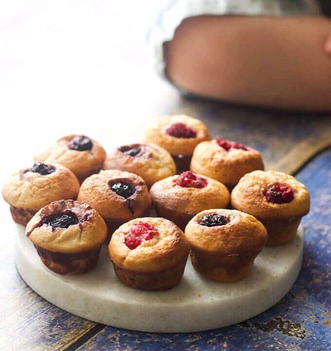 Mini blender muffins. Great for baby led weaning (blw), toddlers and for packing in a lunch box. No refined sugar, sweetened only with fruit.